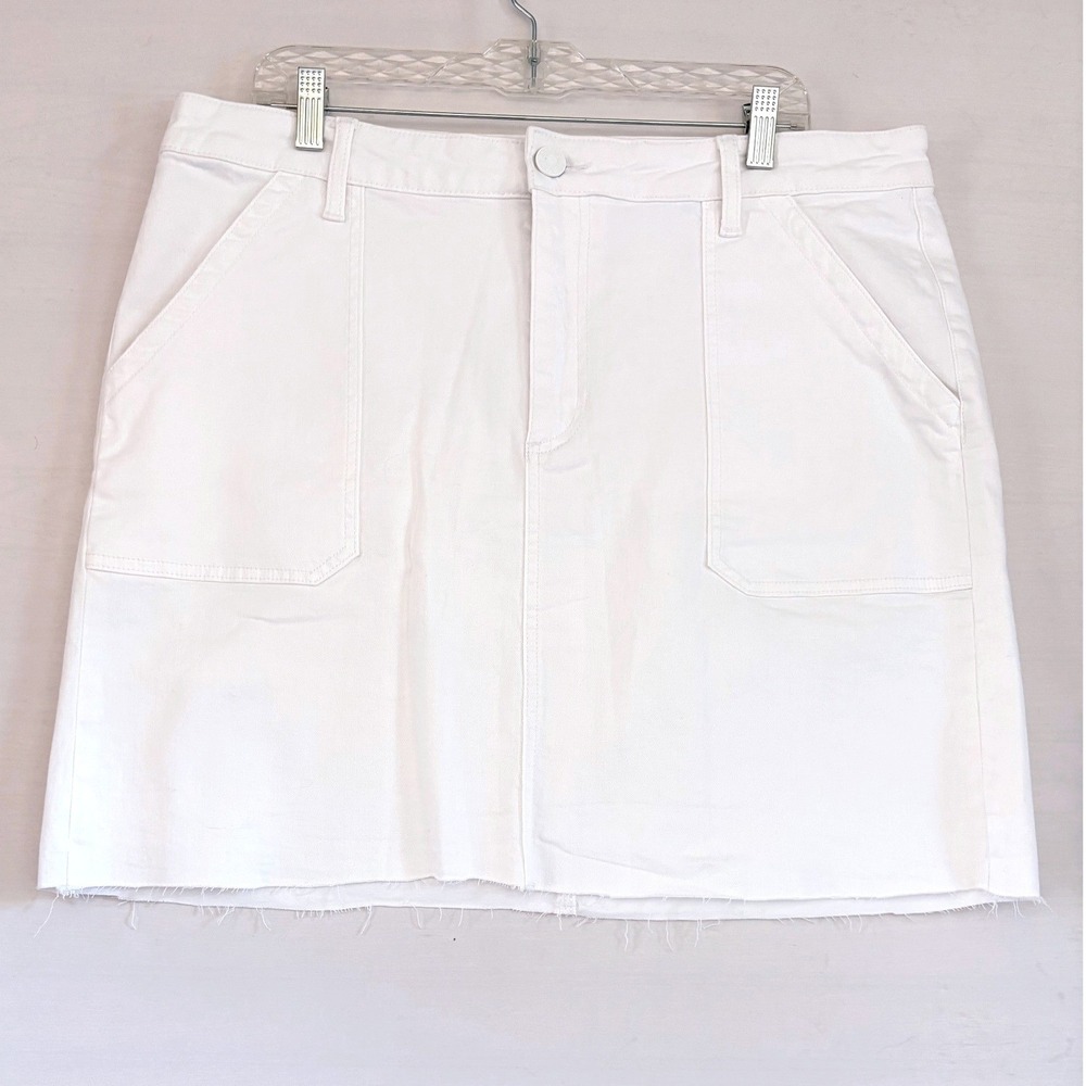 KUT from the Kloth Utility Skirt White Denim Raw Hem Mini Skirt Size 16 NWT